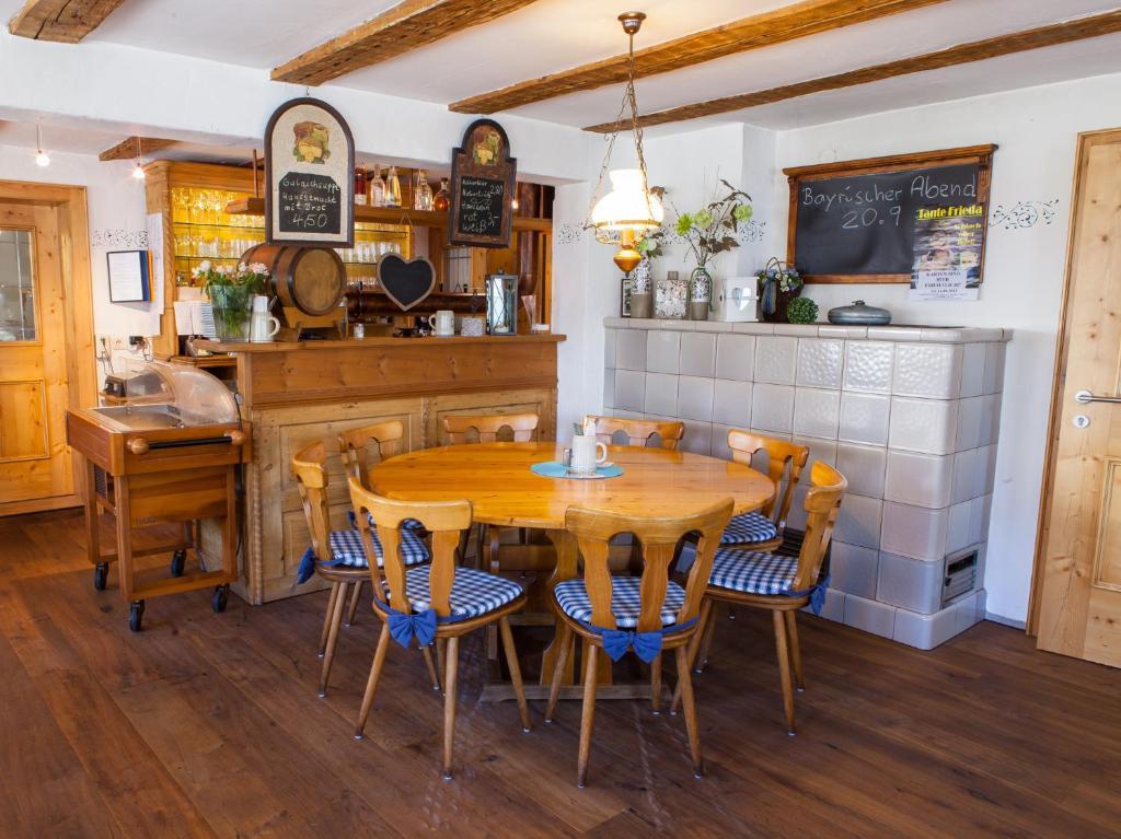 Gasthaus Zur Post Waal 외부 사진